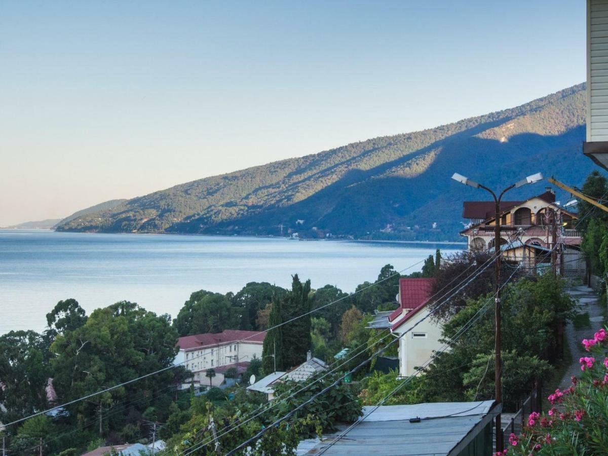 Guest House Gagra Exterior foto